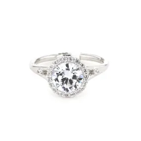 0.26 ctw Diamond Halo Engagement Ring