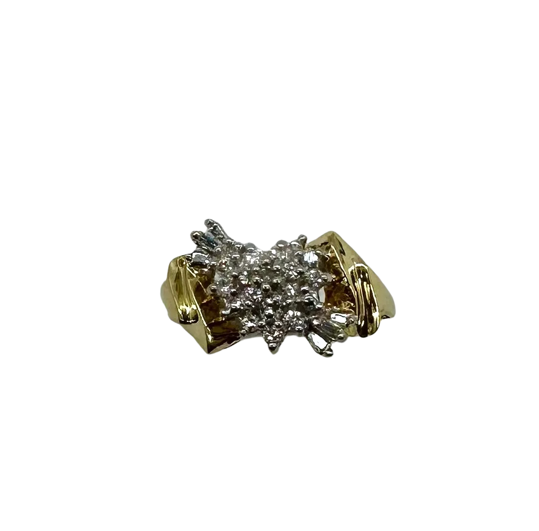 1/2 ctw Diamond Heart & Arrow Cluster Ring