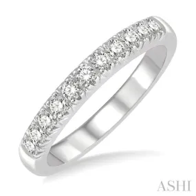 1/3 ctw 11 Stone Round Cut Diamond Wedding Band in 14K White Gold