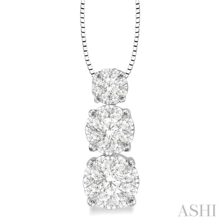 1/3 Ctw Diamond Lovebright Pendant in 14K White Gold with Chain