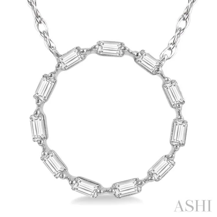 1/4 ctw Circle Round Cut Diamond Necklace in 14K White Gold