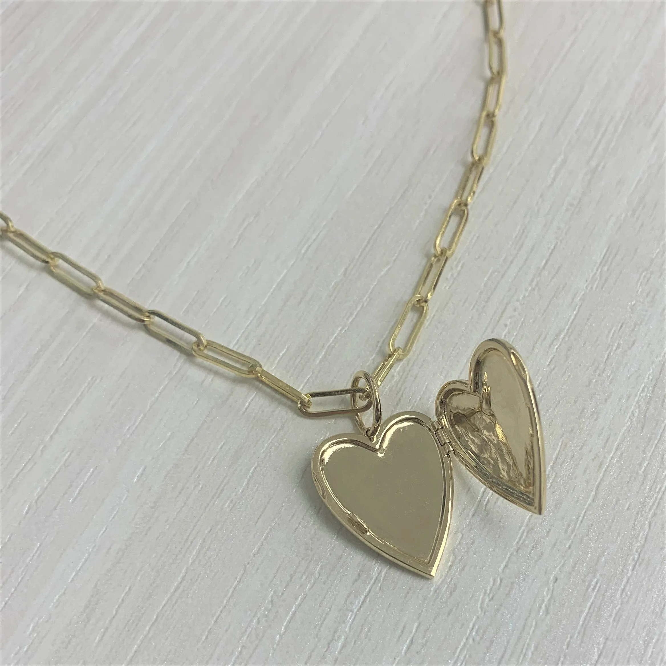 14k Gold & Diamond Heart Charm Locket-0.18 ct.