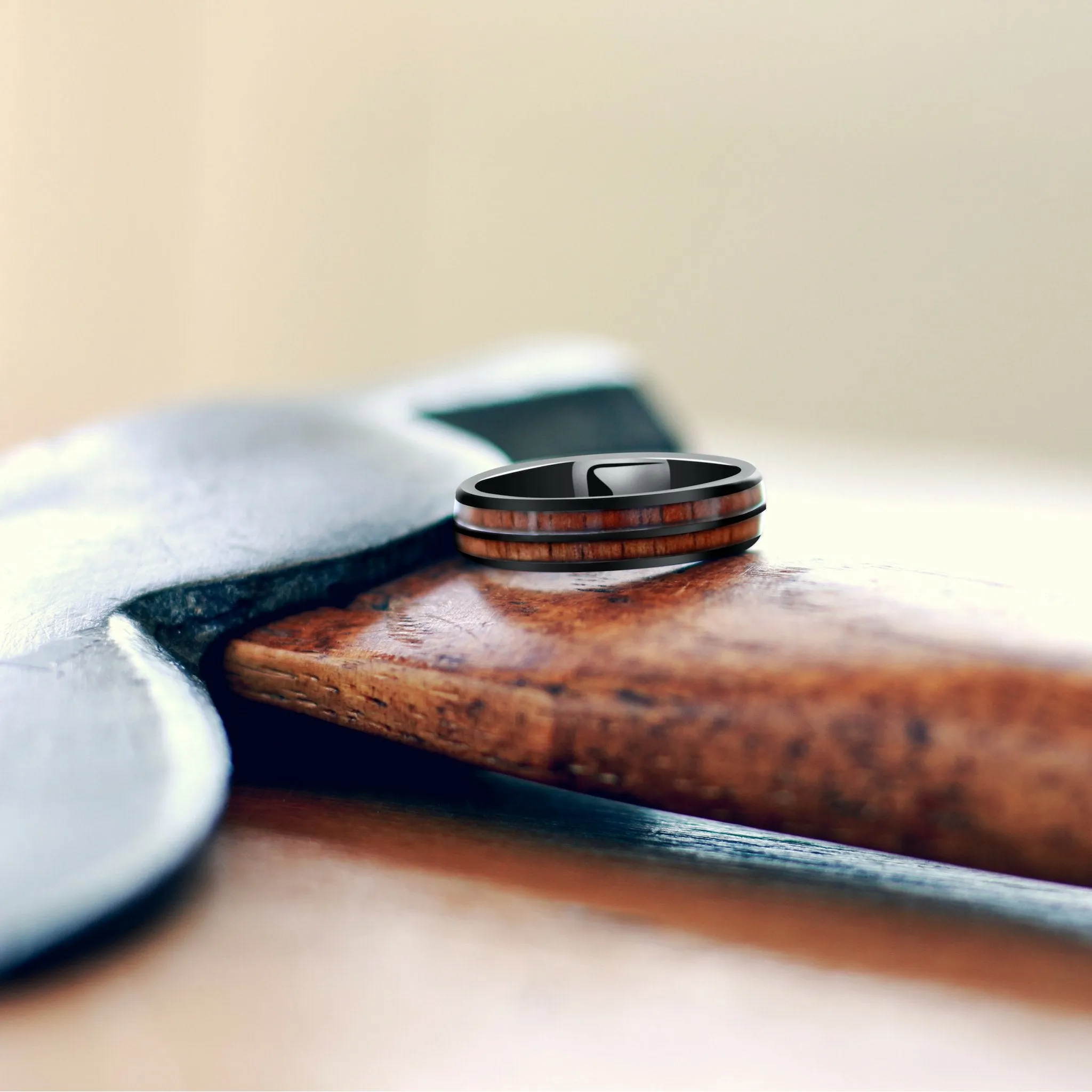 6mm Barrel Ceramic Koa Wood Ring