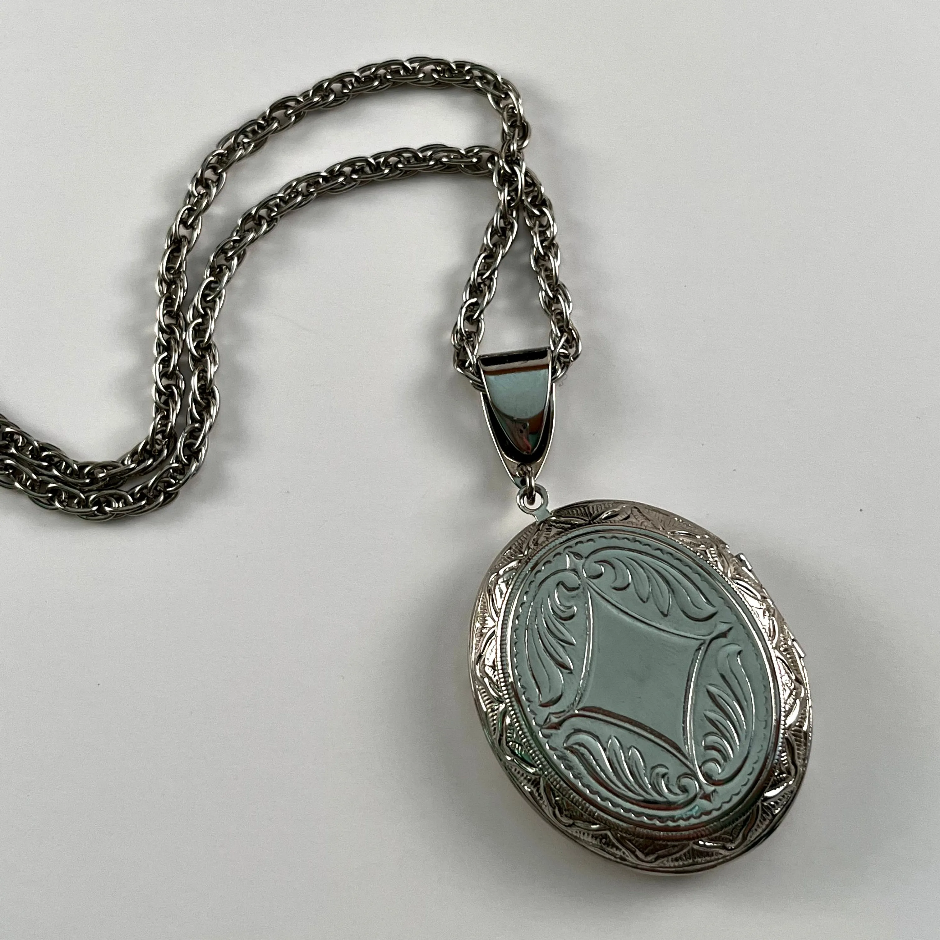 70s/80s Pendant Locket Necklace