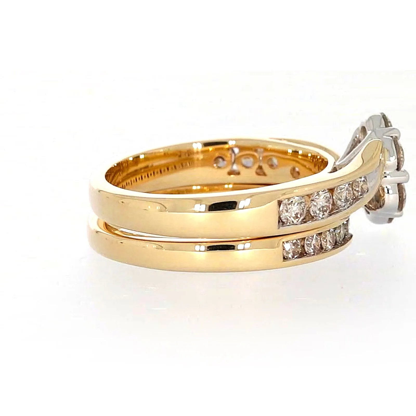 9ct Two Tone Gold Round Brilliant Cut with 1.35 Carat tw of Diamonds Ring