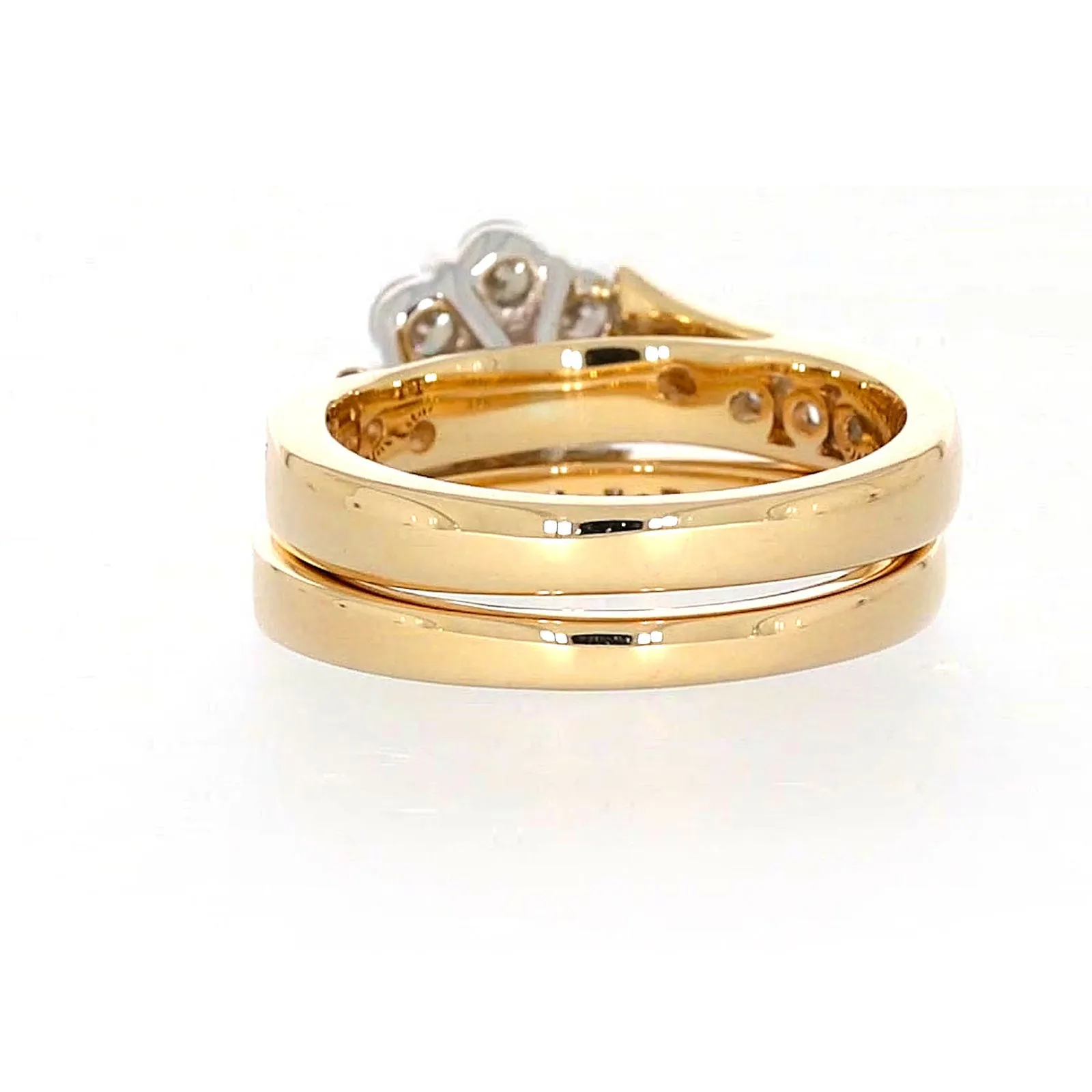 9ct Two Tone Gold Round Brilliant Cut with 1.35 Carat tw of Diamonds Ring