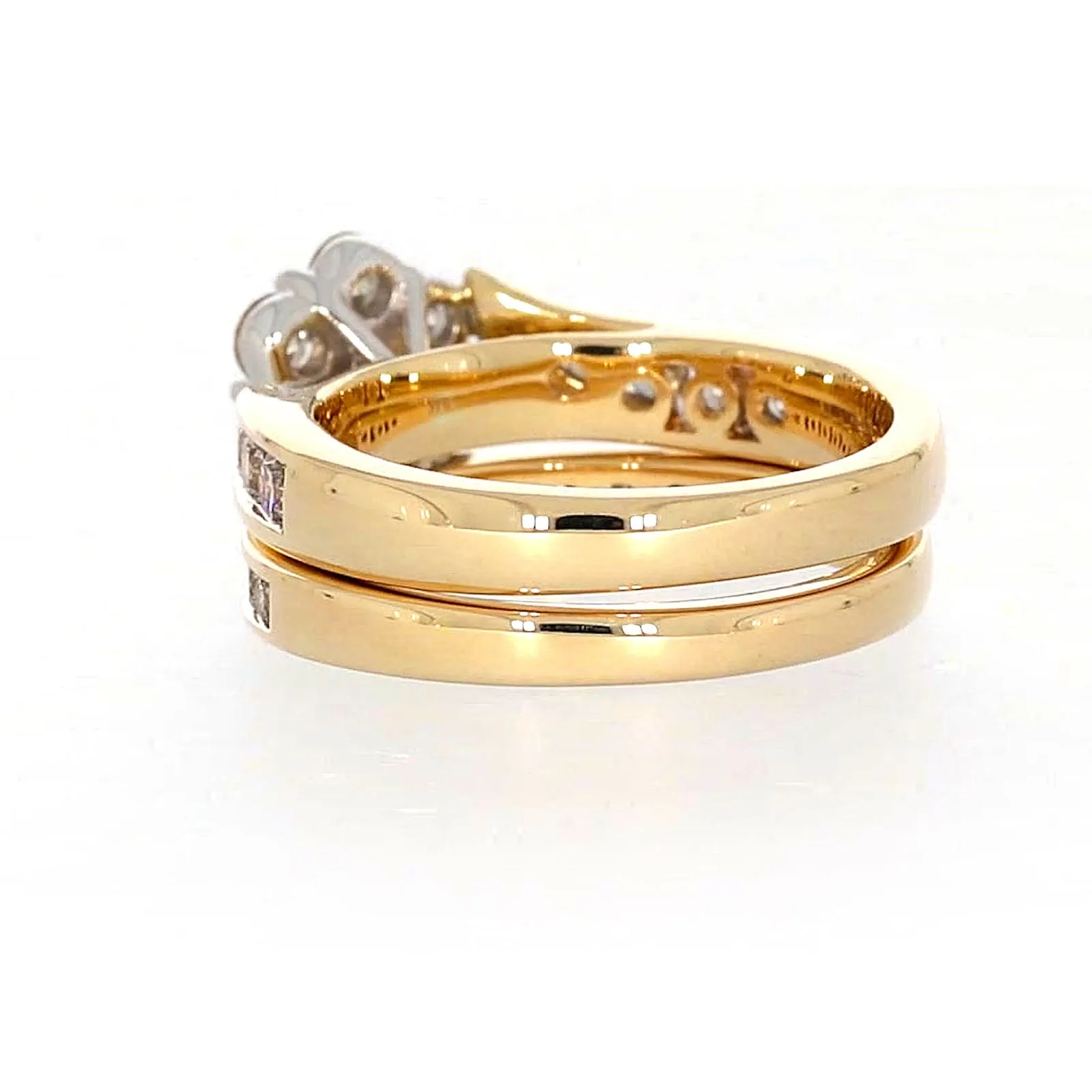 9ct Two Tone Gold Round Brilliant Cut with 1.35 Carat tw of Diamonds Ring