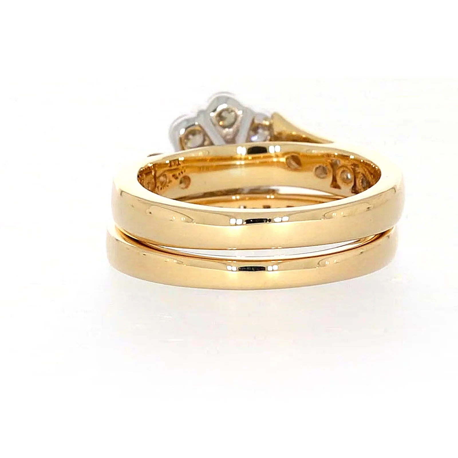 9ct Two Tone Gold Round Brilliant Cut with 1.35 Carat tw of Diamonds Ring