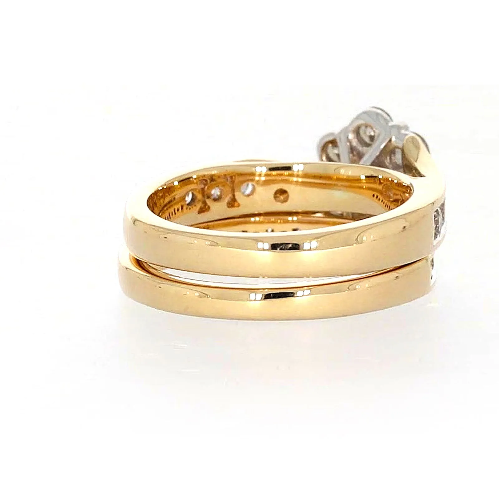 9ct Two Tone Gold Round Brilliant Cut with 1.35 Carat tw of Diamonds Ring