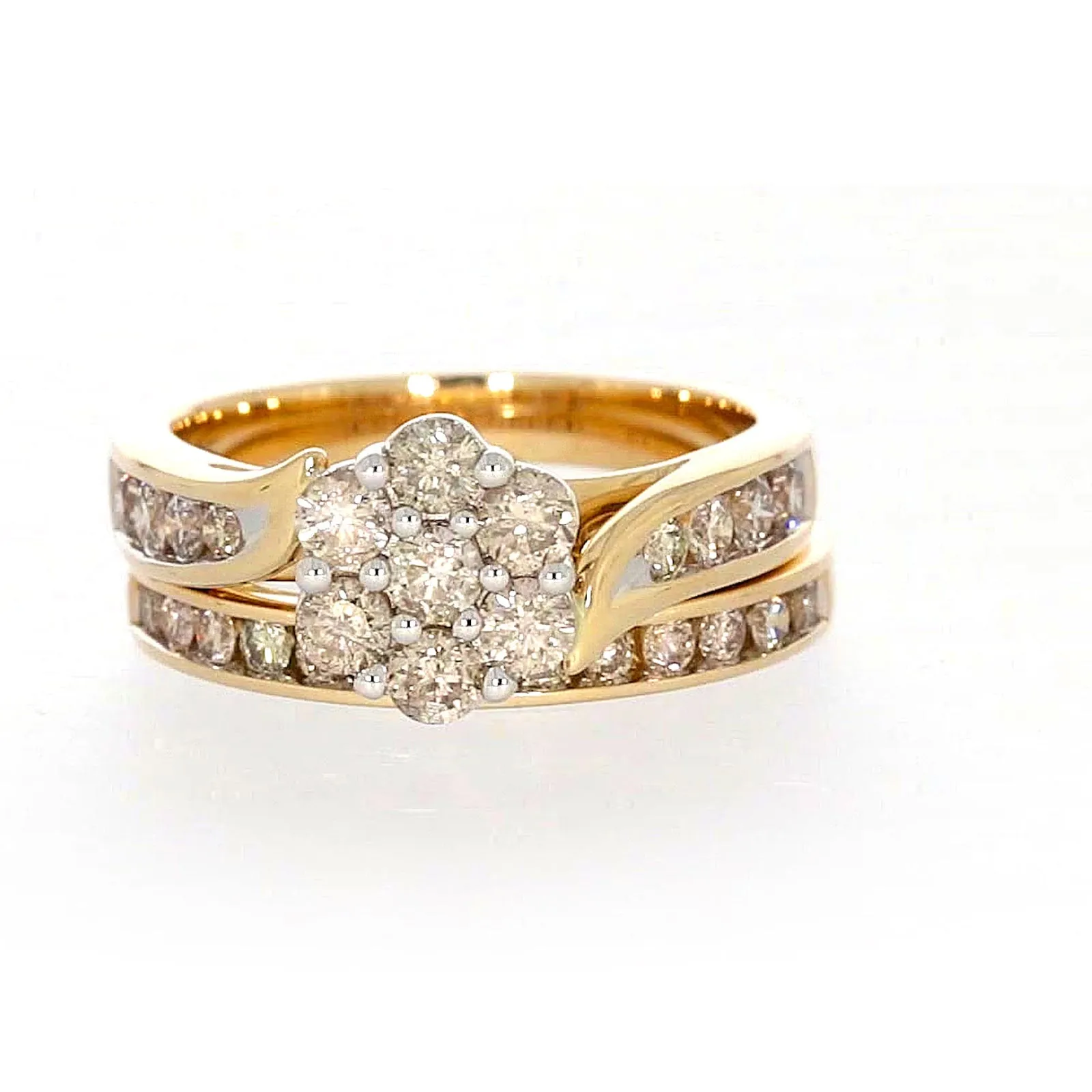 9ct Two Tone Gold Round Brilliant Cut with 1.35 Carat tw of Diamonds Ring