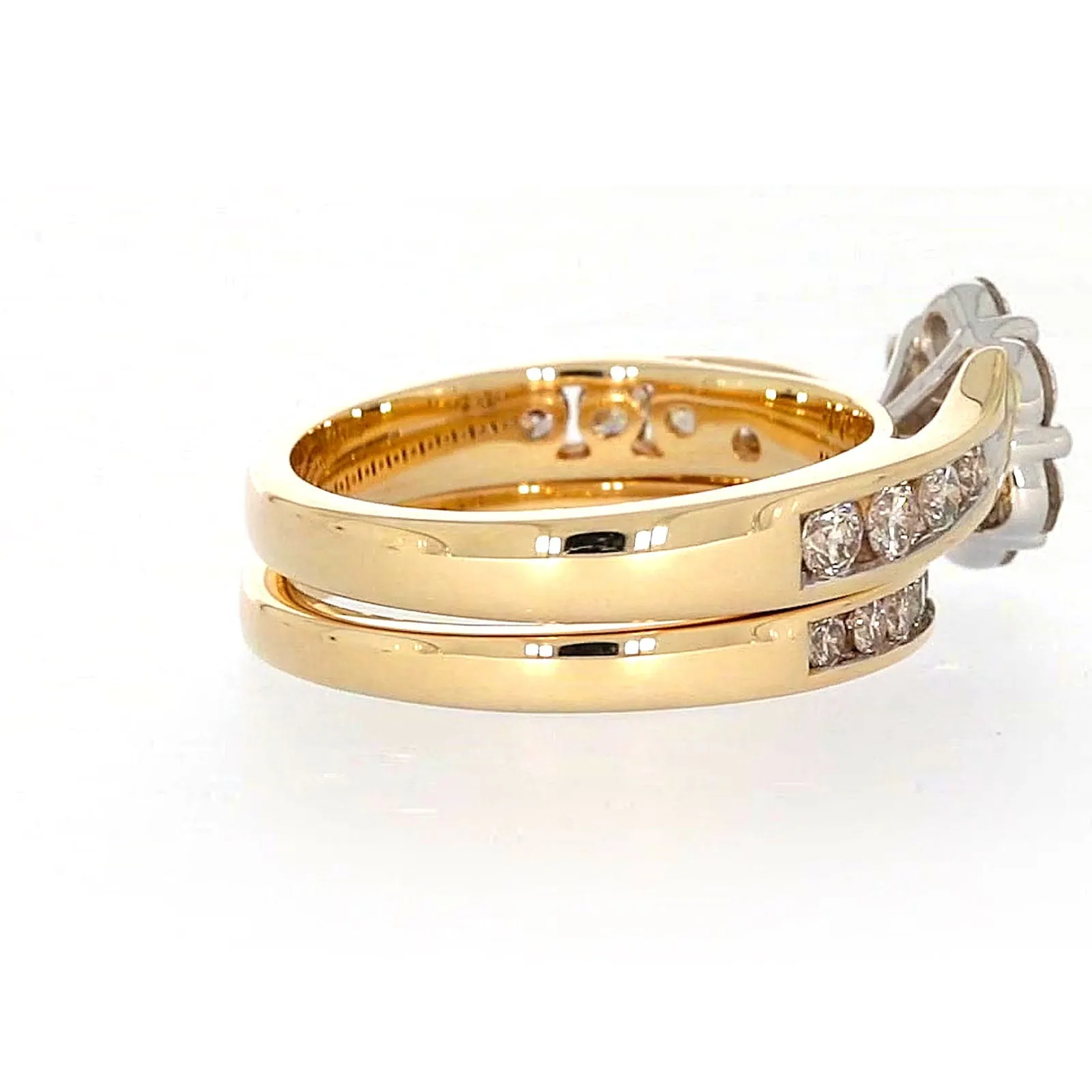 9ct Two Tone Gold Round Brilliant Cut with 1.35 Carat tw of Diamonds Ring