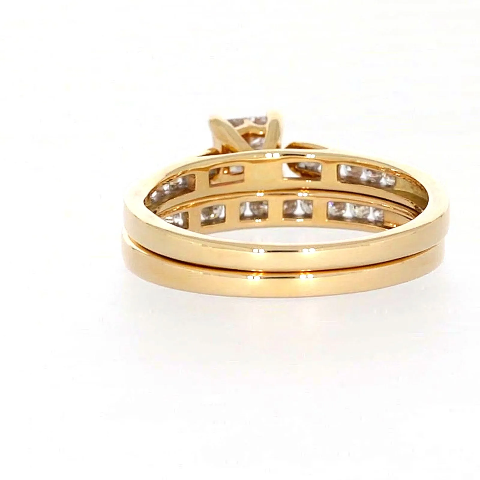 9ct Yellow Gold Princess & Round Brilliant Cut with 1/2 CARAT tw of Diamonds Ring