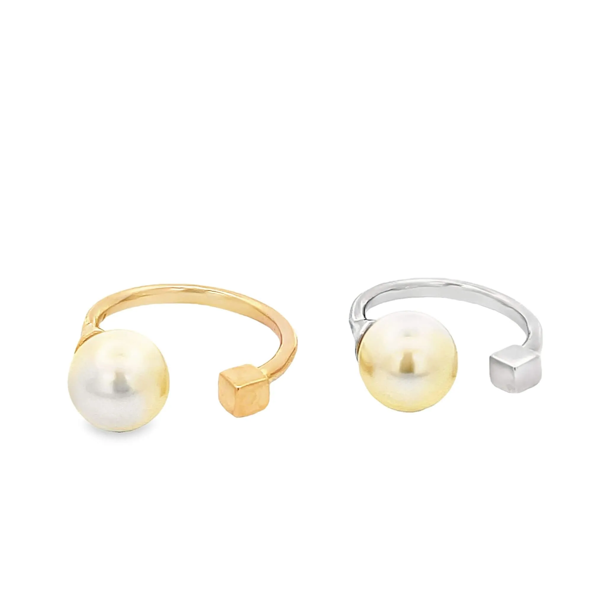 Adjustable Pearl Open Ring (D113)