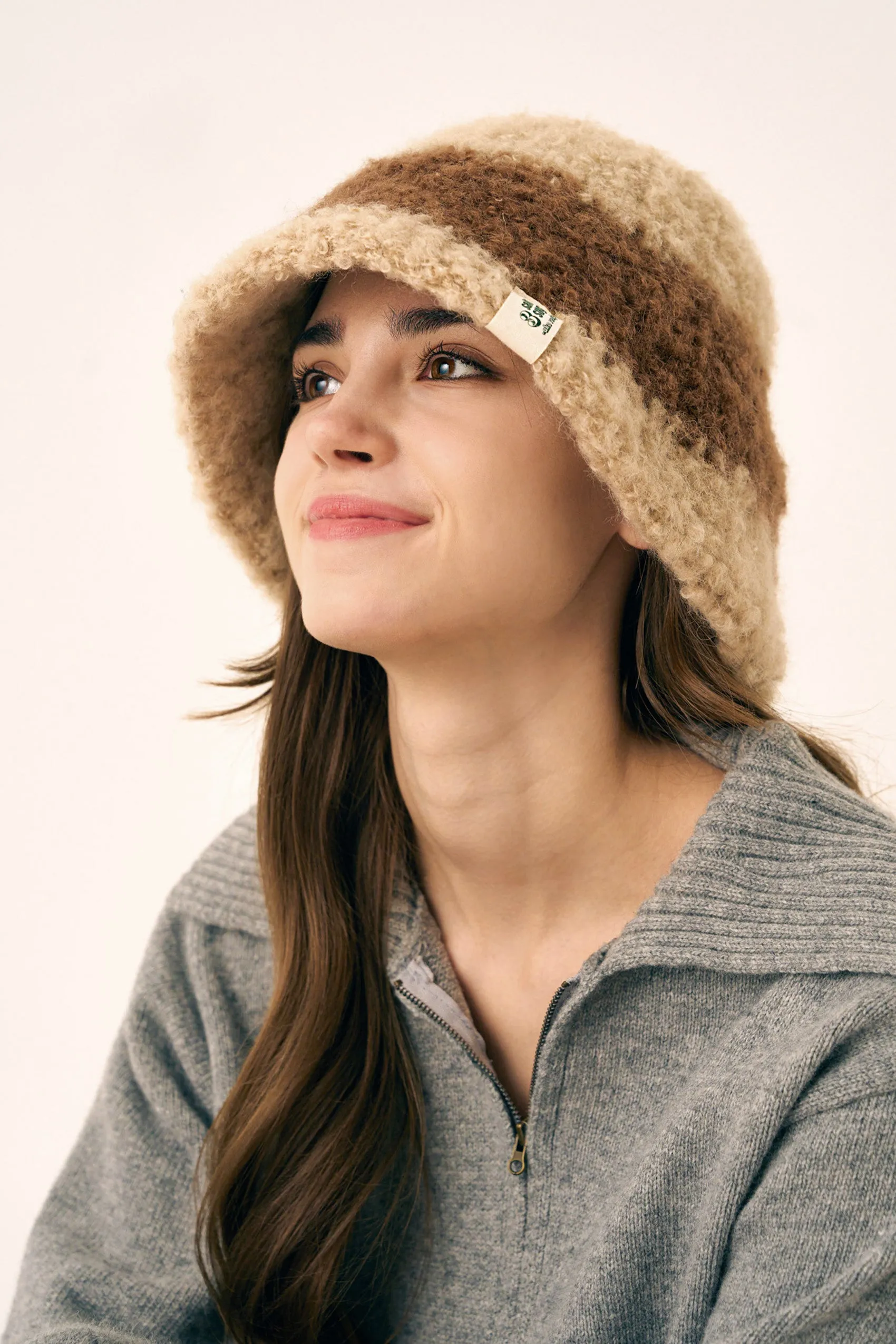 Alpaca Wool Bucket Hat in Beige/Brown