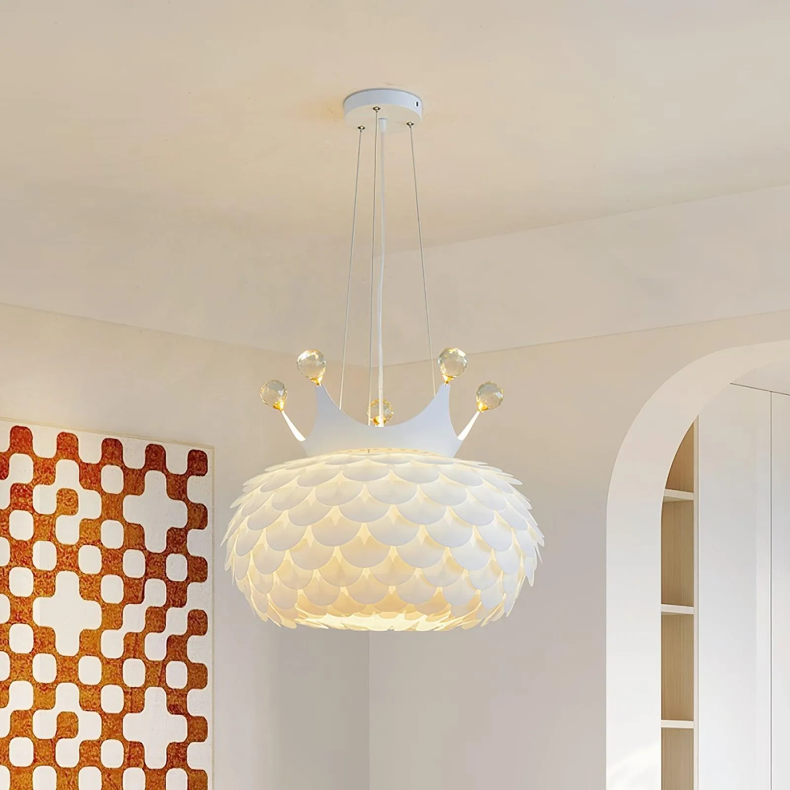 Aluvia Crown Pendant Lamp