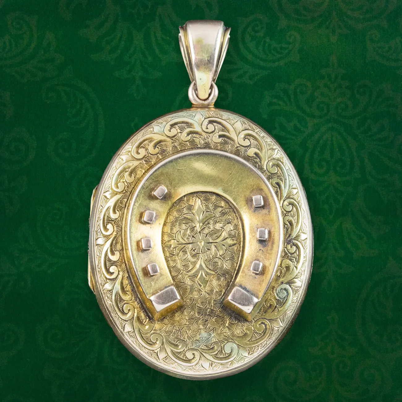 Antique Victorian Horseshoe Locket 18ct Gold With Coloured Photograph