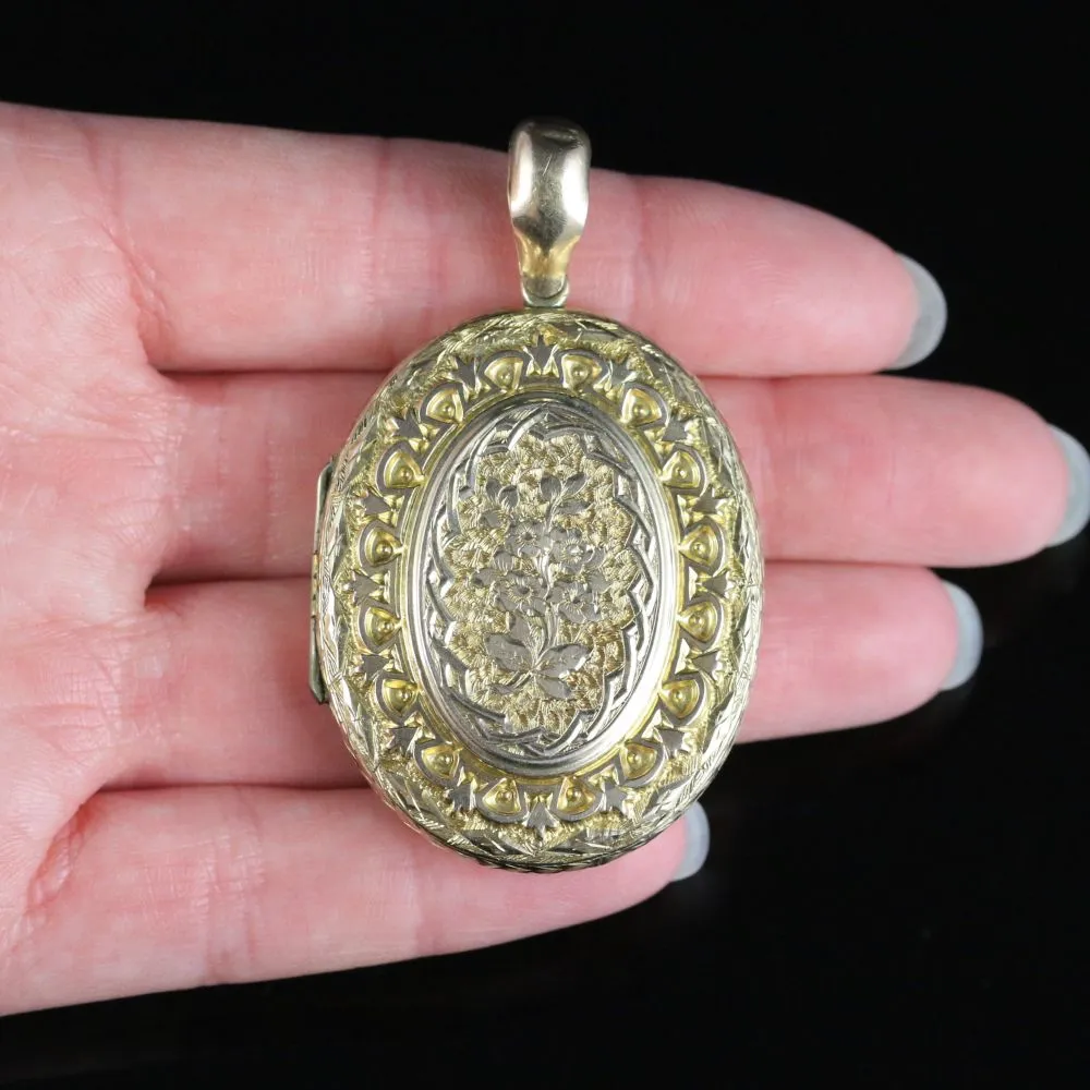 Antique Victorian Large Locket 18Ct Gold Circa 1880