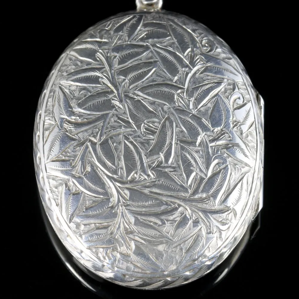 Antique Victorian Silver Ivy Locket Circa 1900