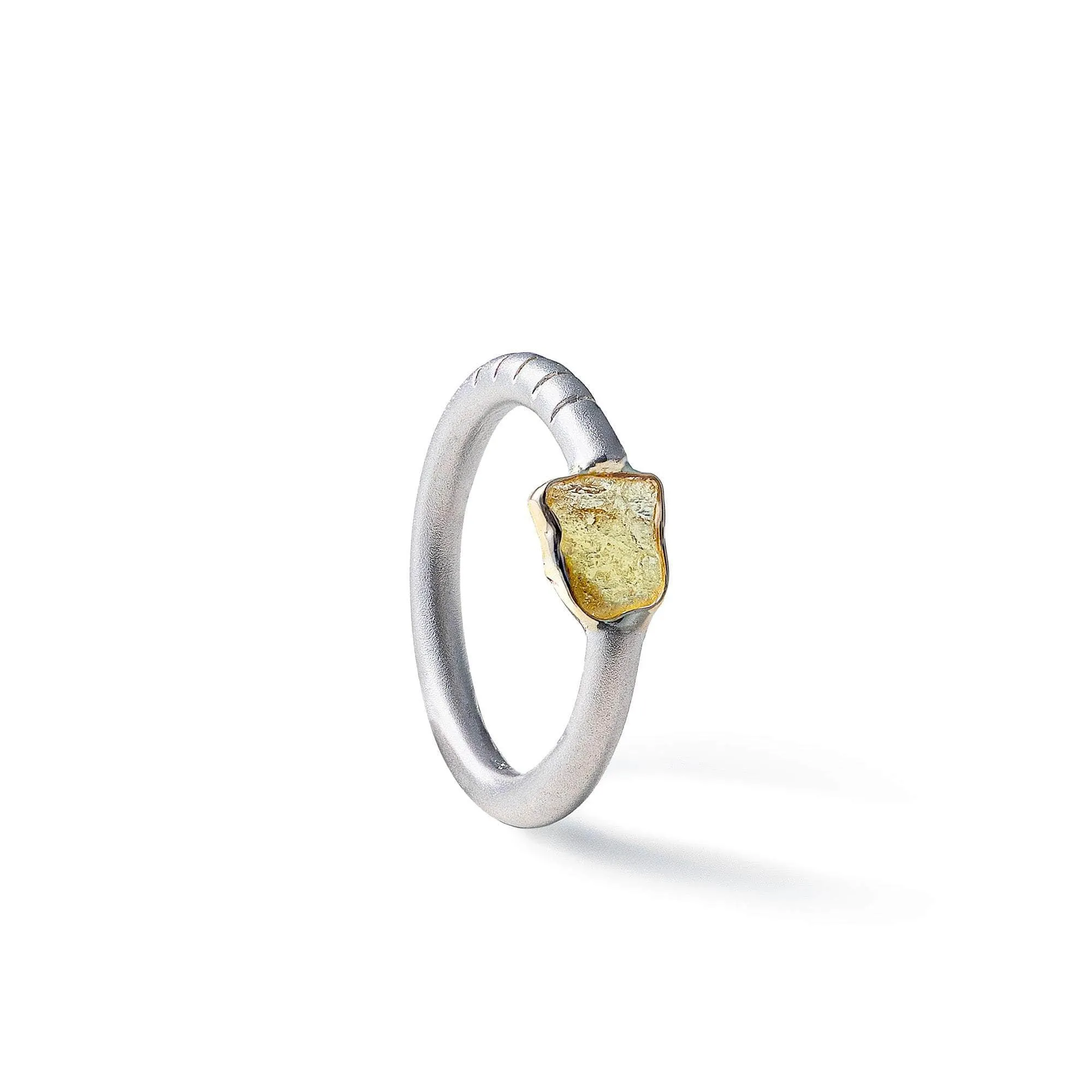 Aspa Rough Yellow Sapphire Ring (White Rhodium)