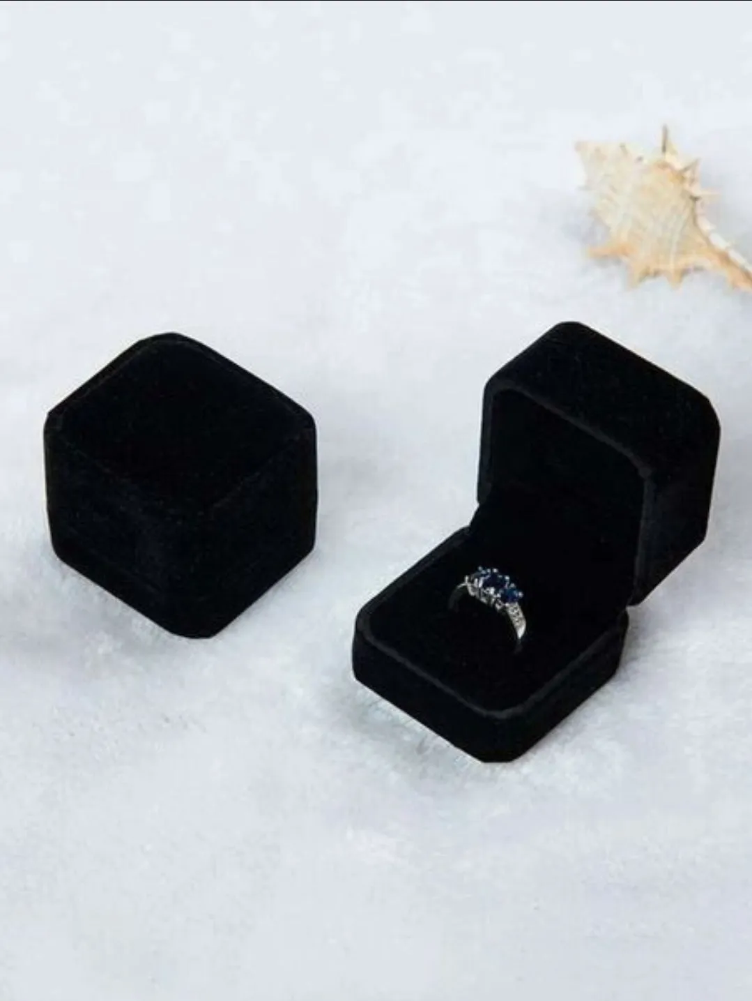 Black Velvet Ring Boxes