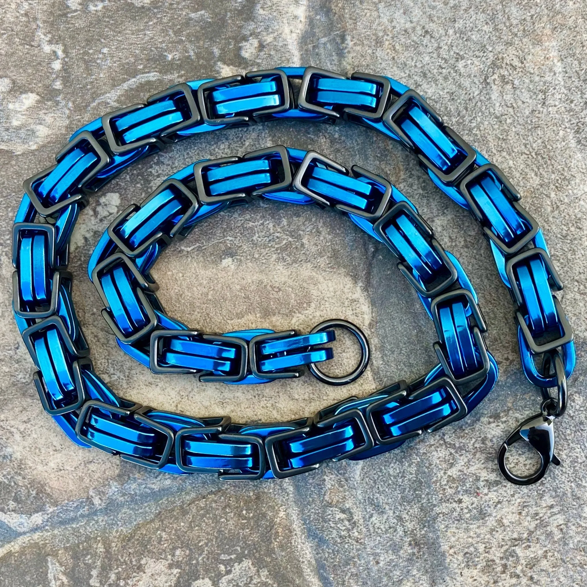 Daytona Necklace - Blue & Black - Road King - 3/4 inch wide