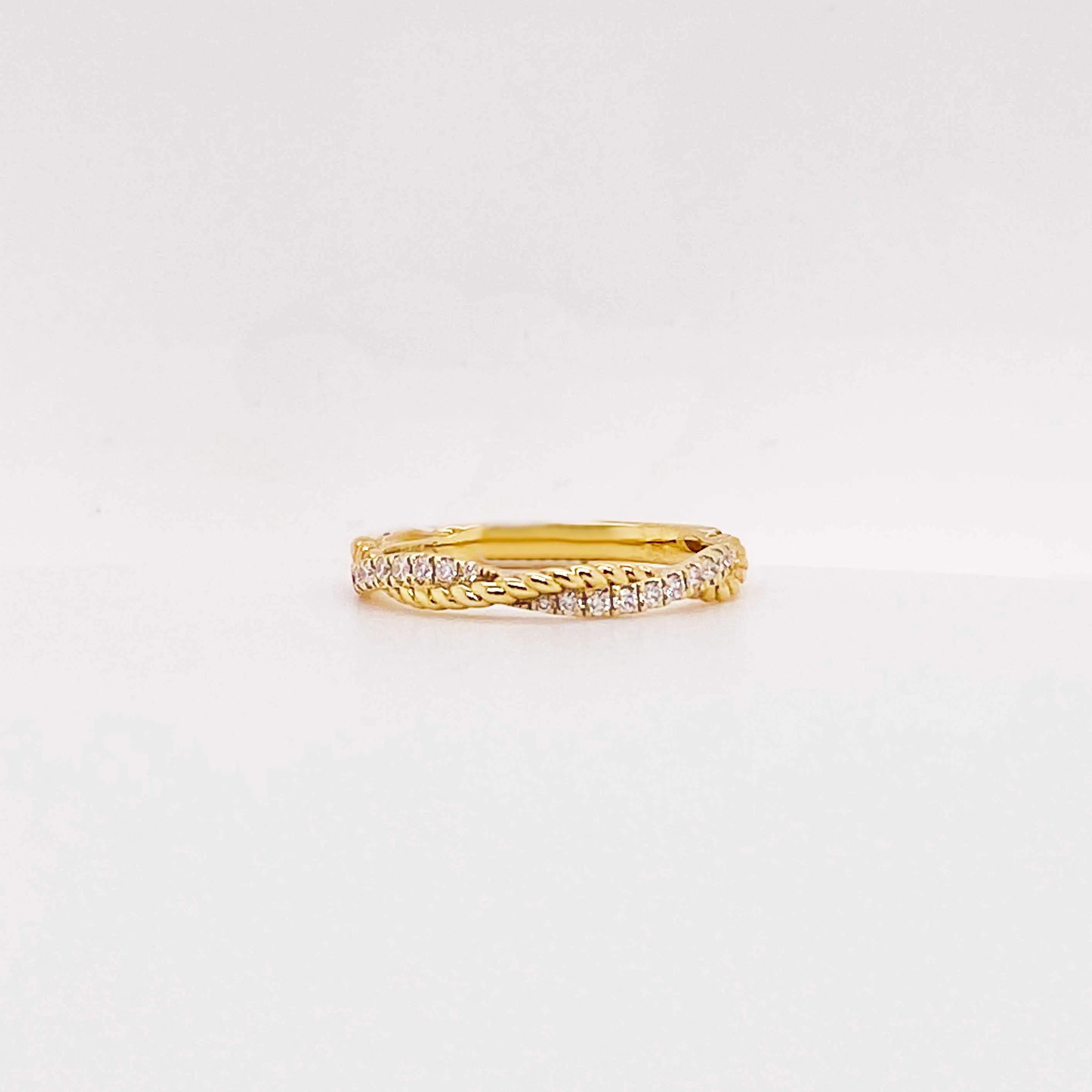 Diamond Twist Band