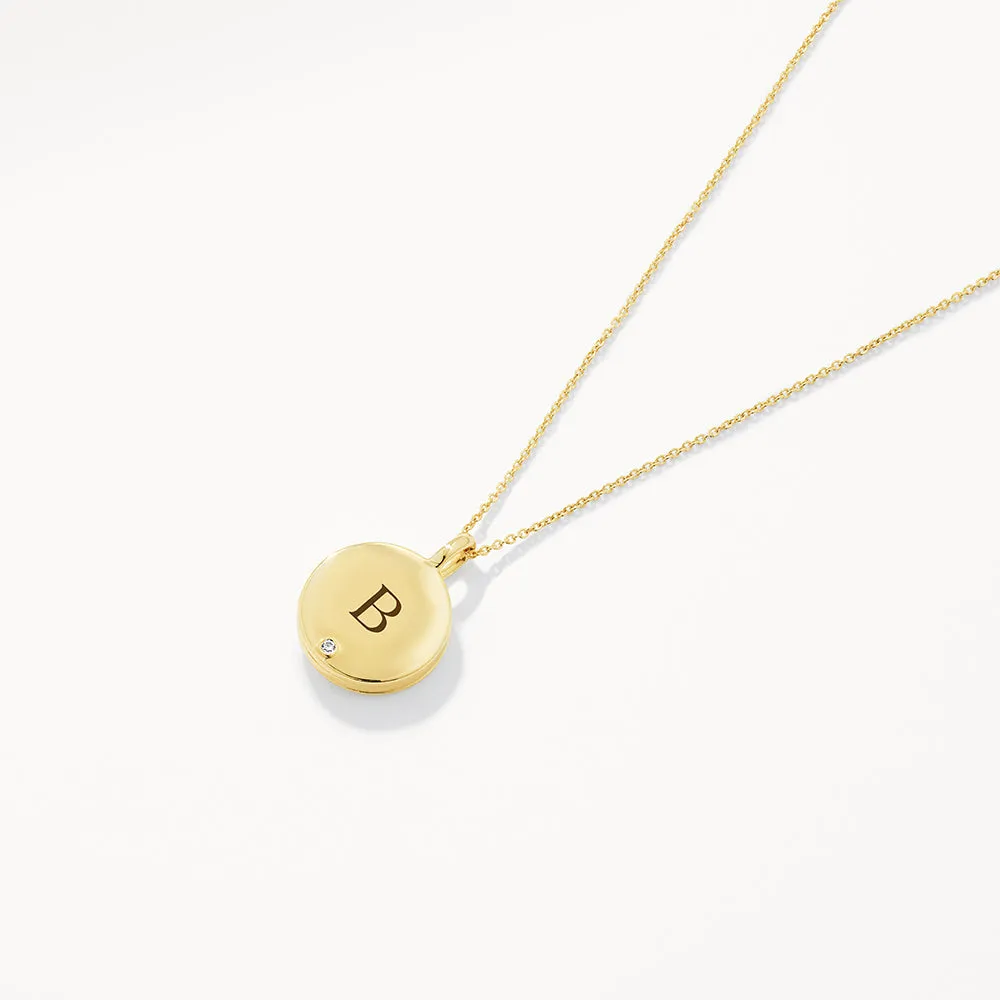 Engravable Circle Flip Locket Necklace in Gold