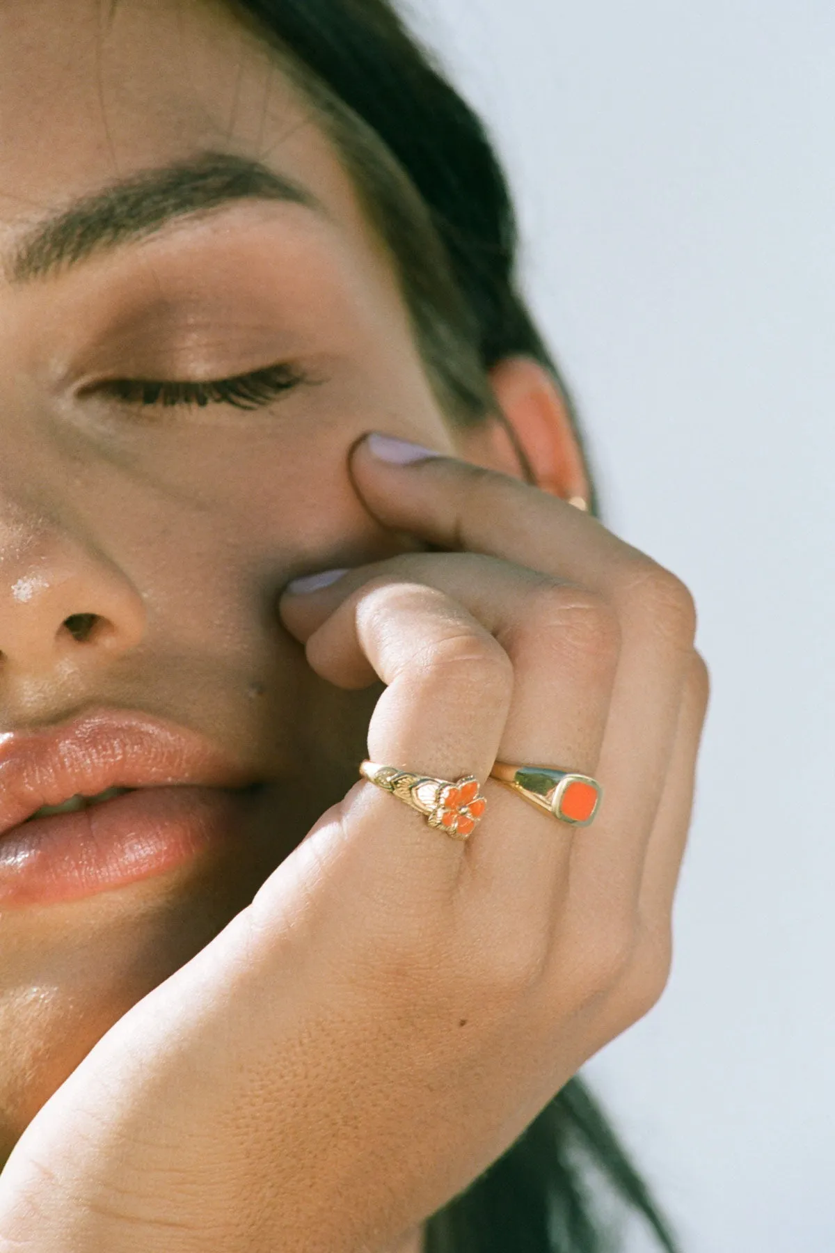 Flower pinky ring gold plated