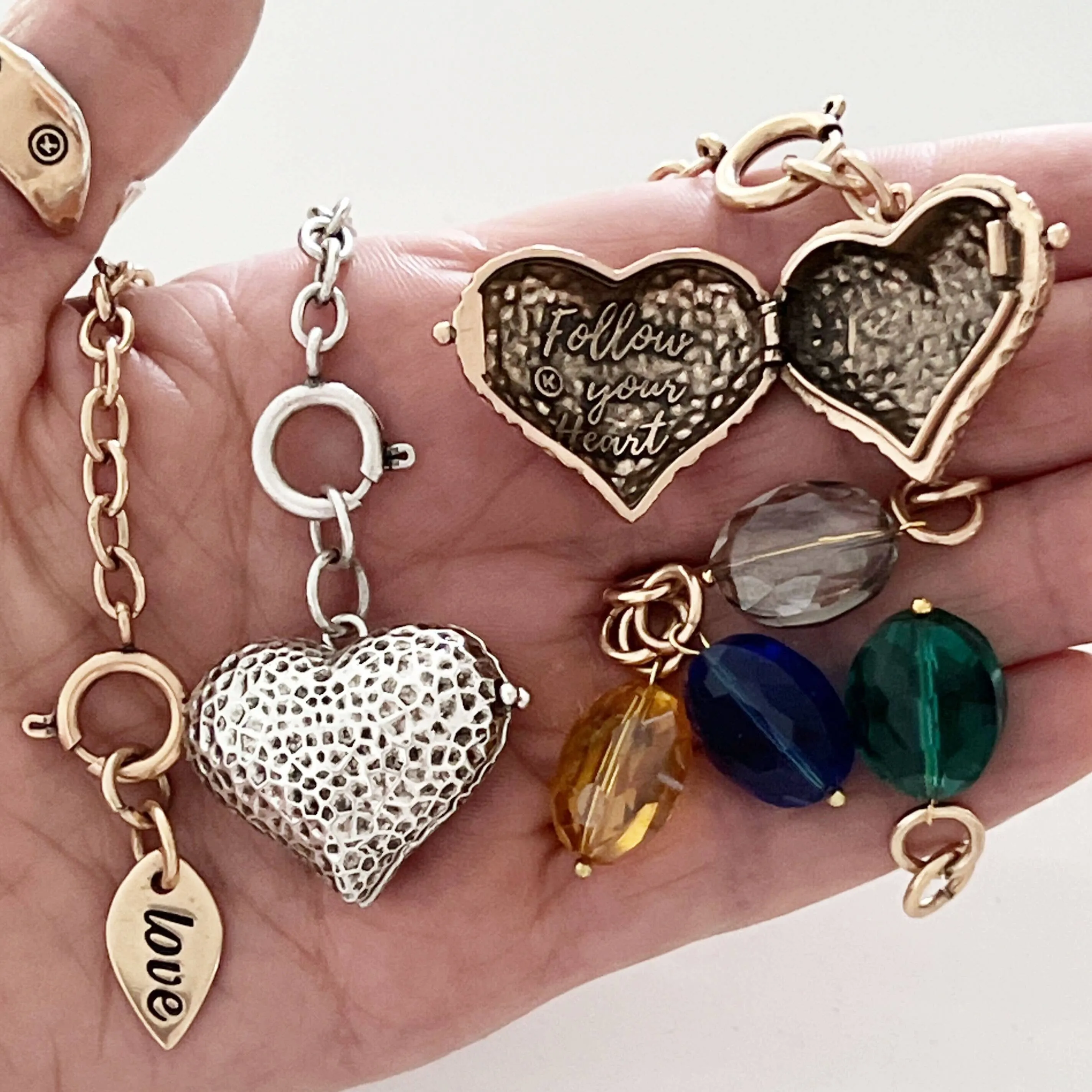 FOLLOW YOUR HEART | HEART LOCKET | Interchangeable Versa