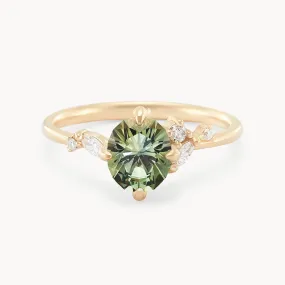 full moon blossom one-of-a-kind - 14k yellow gold ring, green sapphire AC