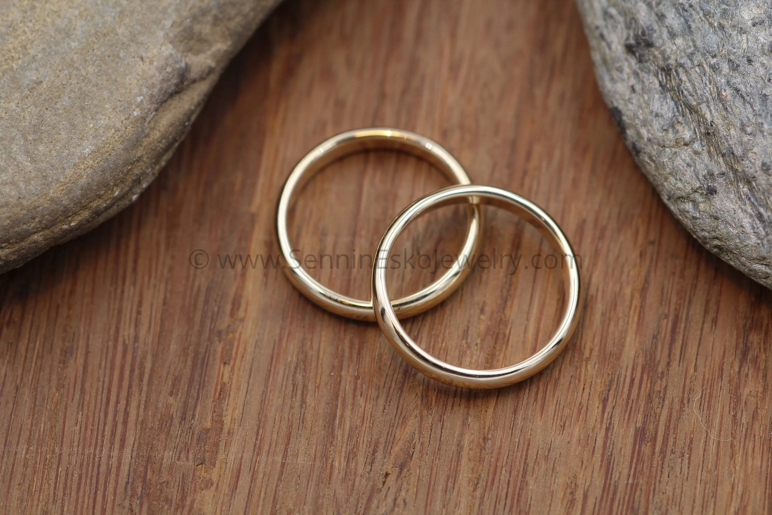 Half Round 3x1.5mm 14kt Yellow Gold Band - Glossy Finish