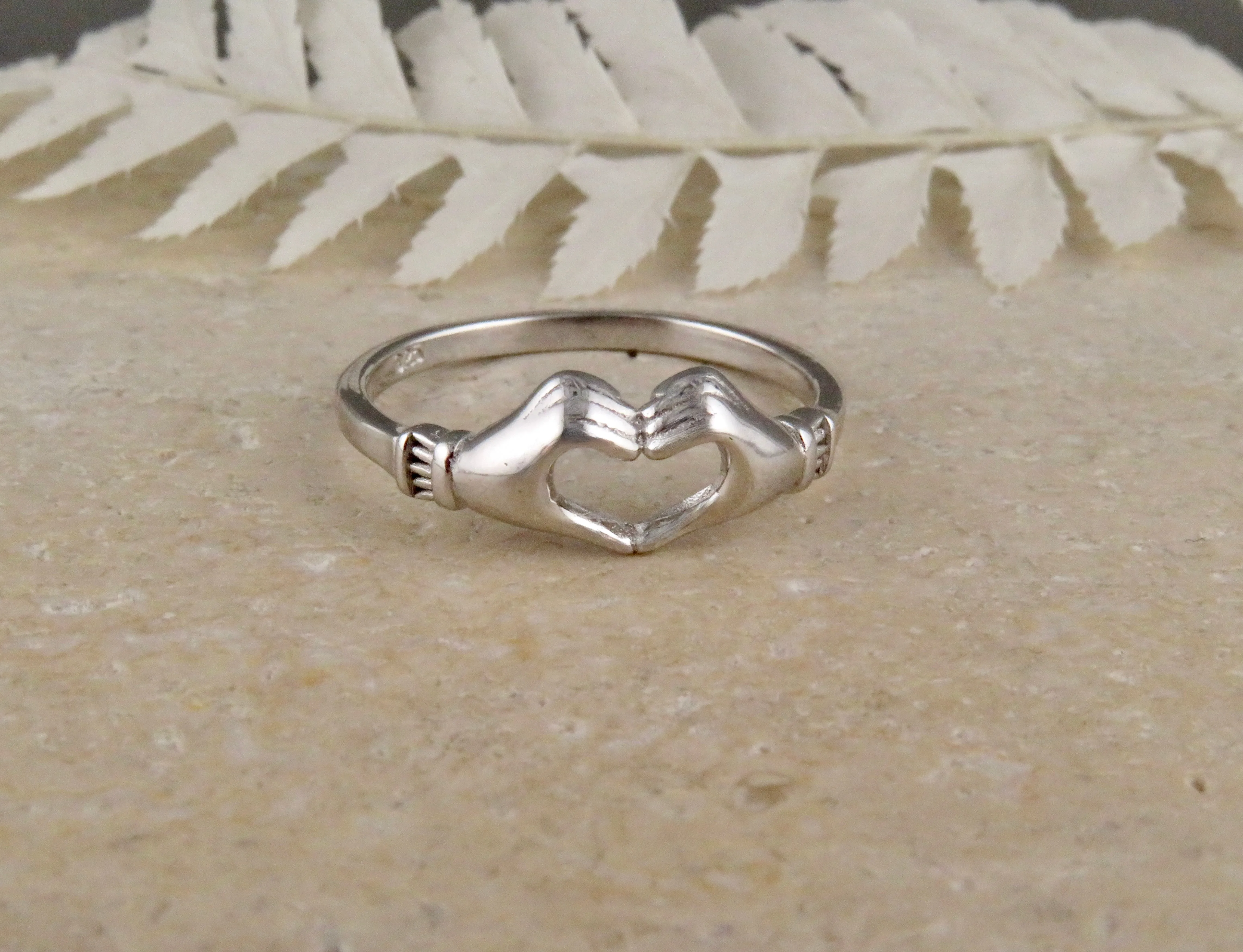 Heart Hands Ring