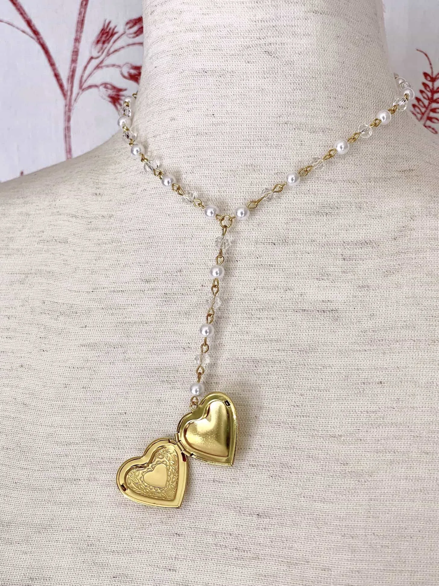 Historically Inspired Romantic Era Heart Shaped Locket Necklace in Gold