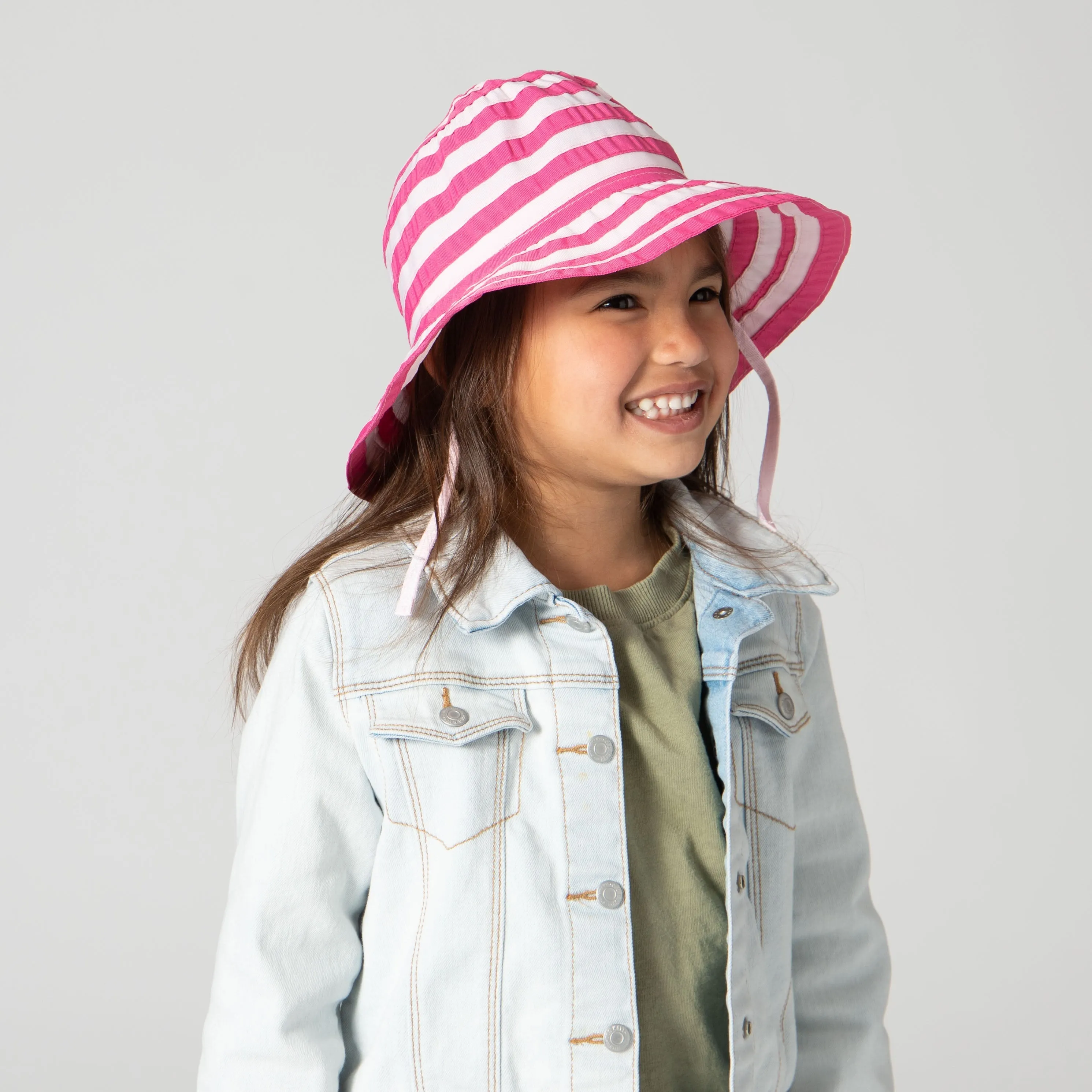 Kids Striped Ribbon Bucket Hat With Chin Strap