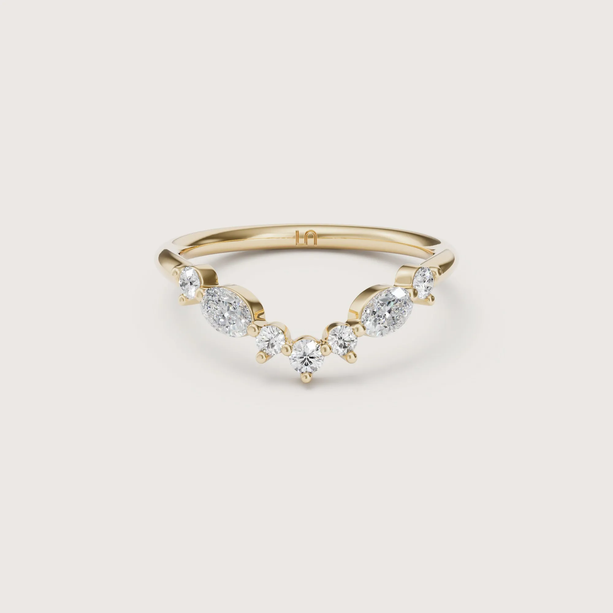 Margot Band Oval | Halfway Diamond