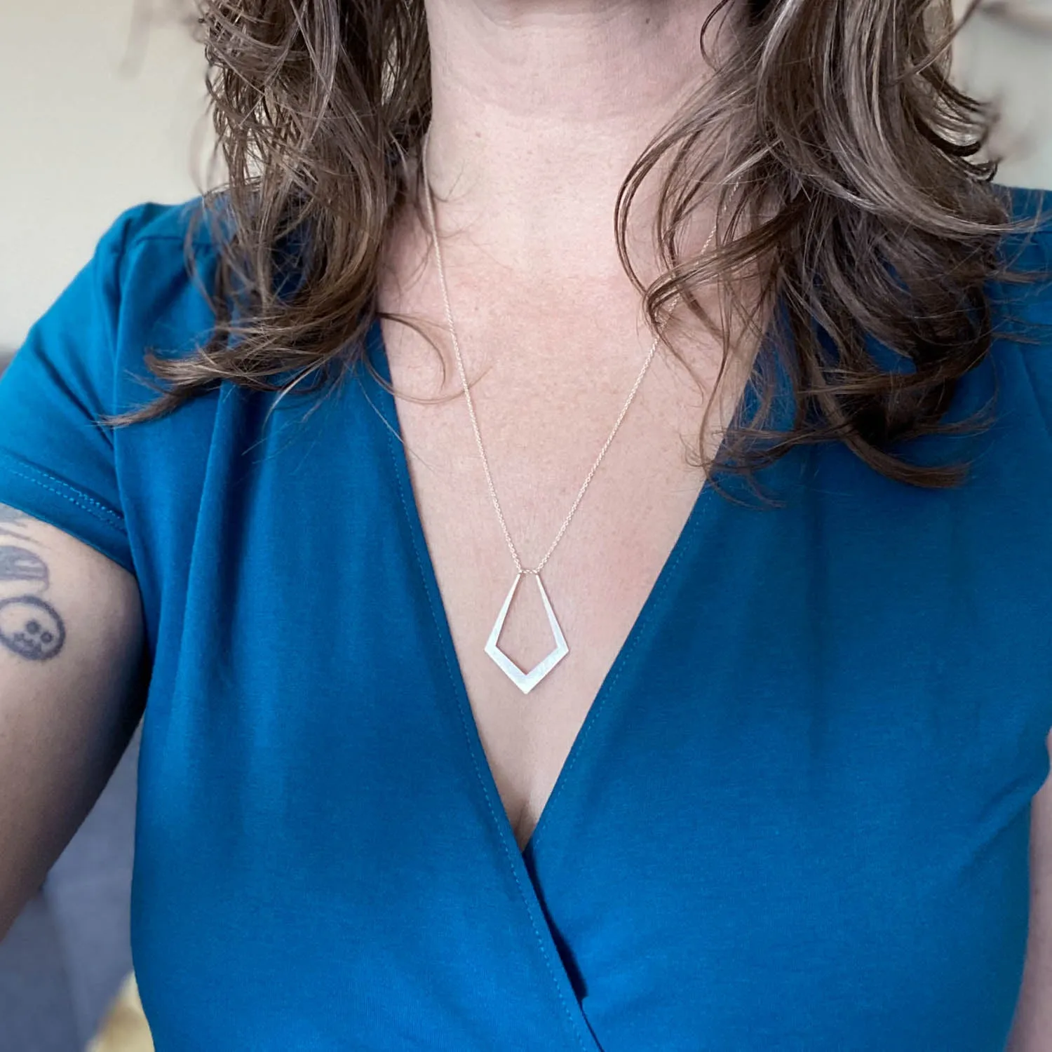 Oblique Magic Ring Holder Necklace