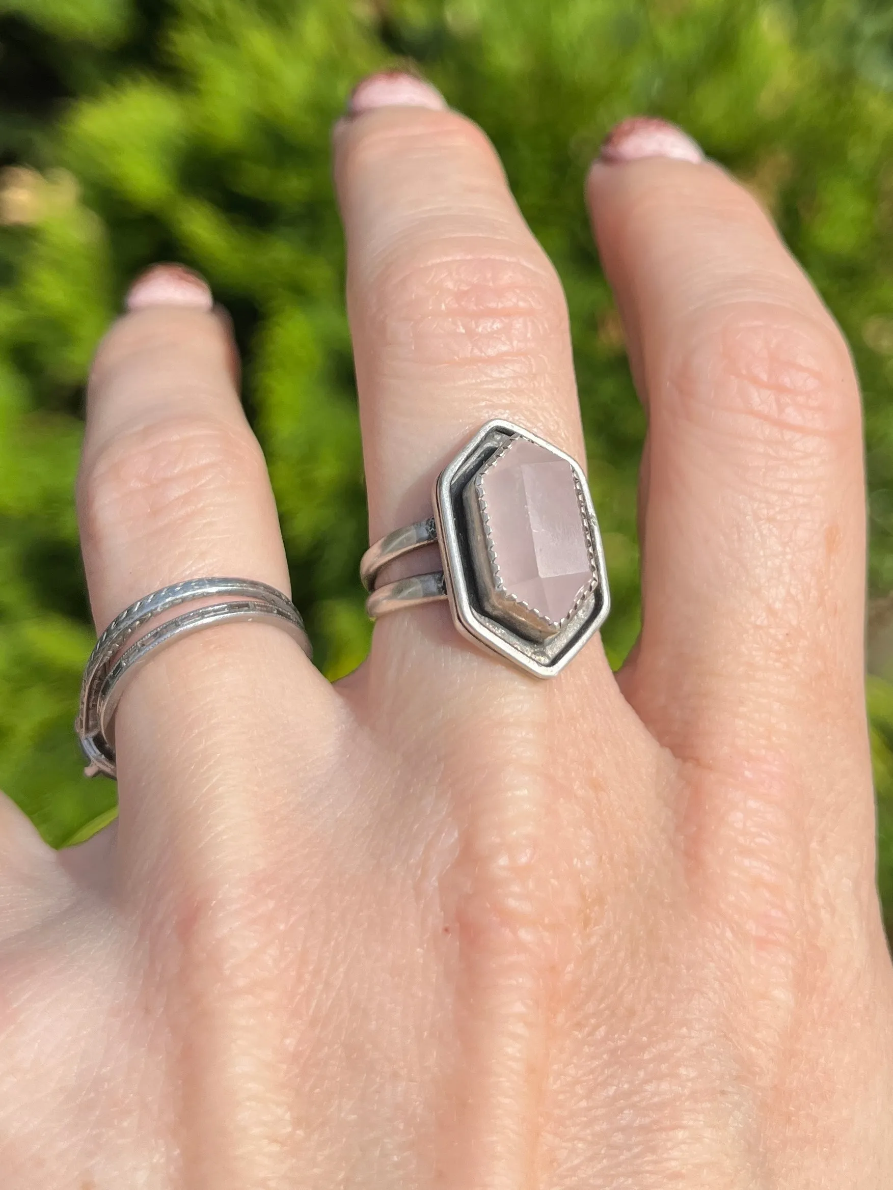 Rose Quartz Crystal Point Reservoir Ring