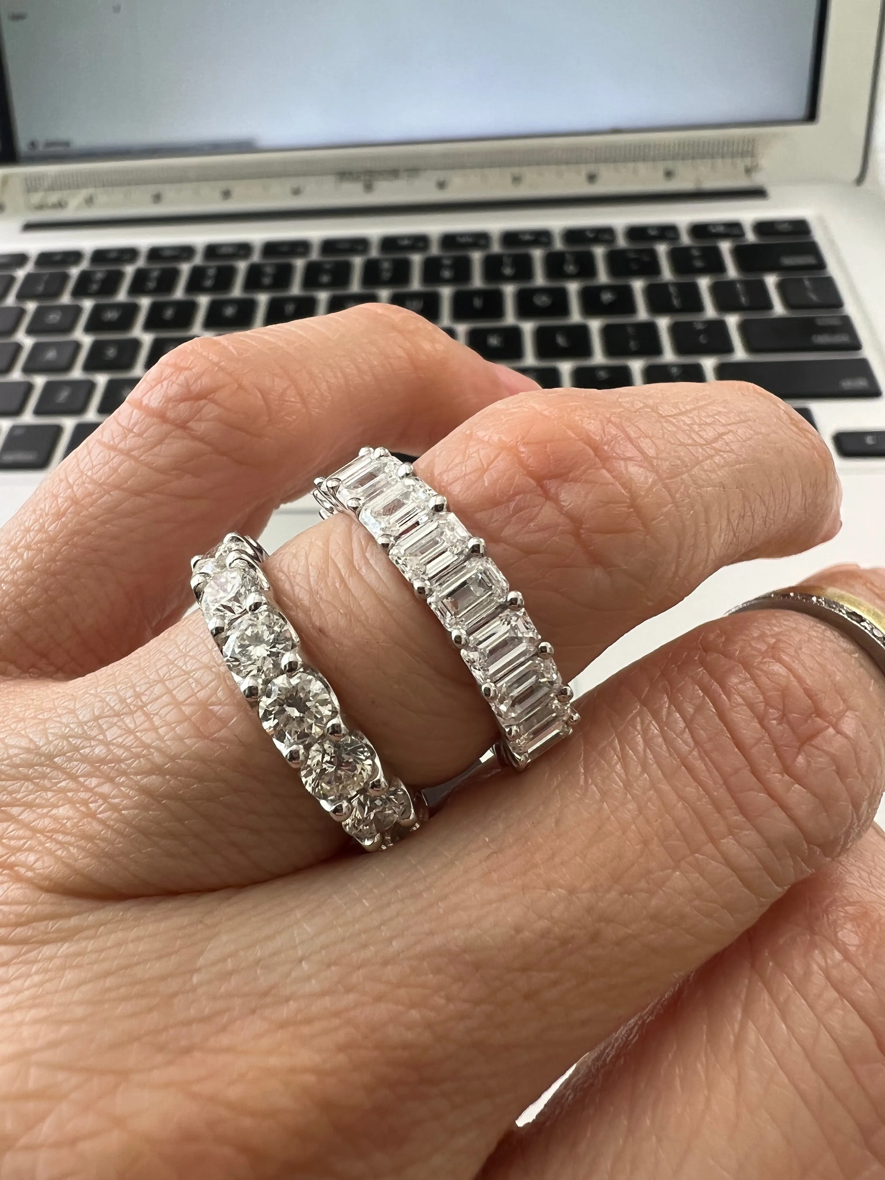 Round Diamond Scalloped Eternity Band