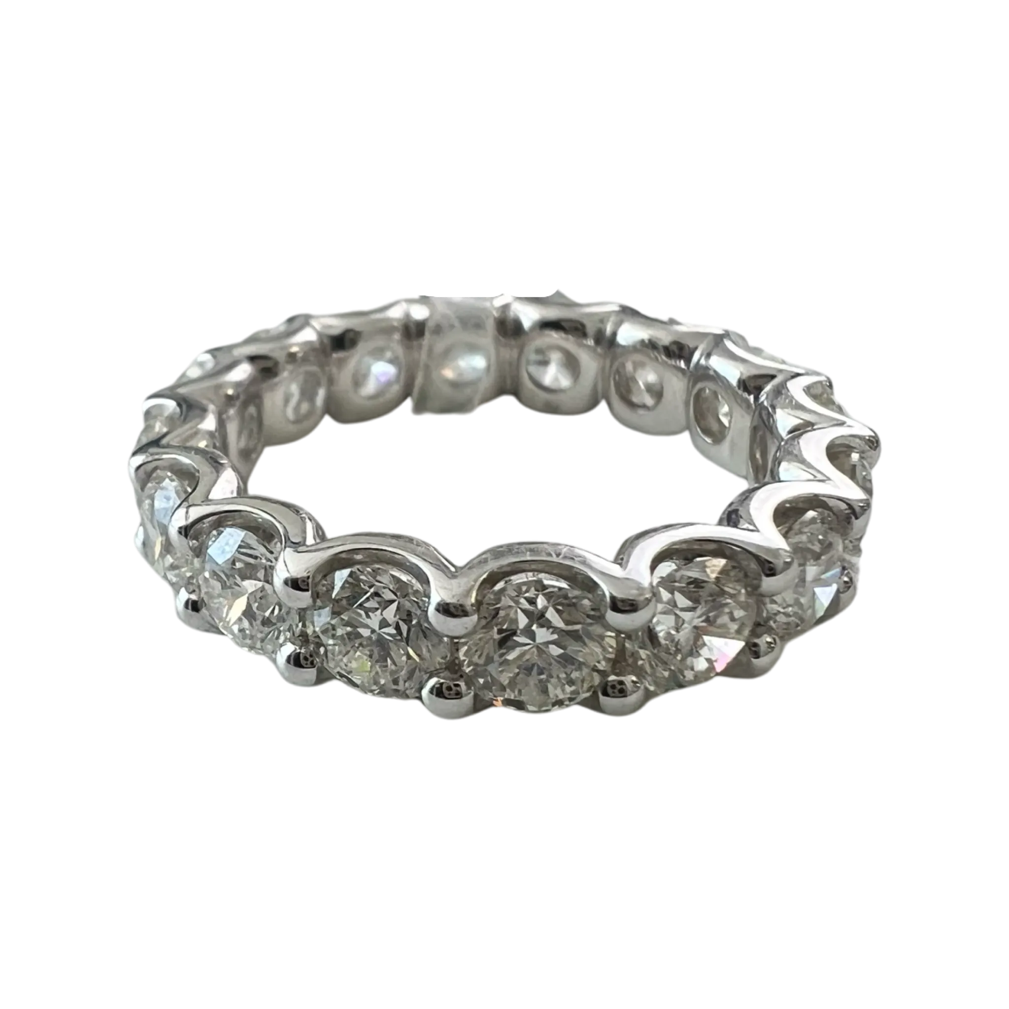 Round Diamond Scalloped Eternity Band