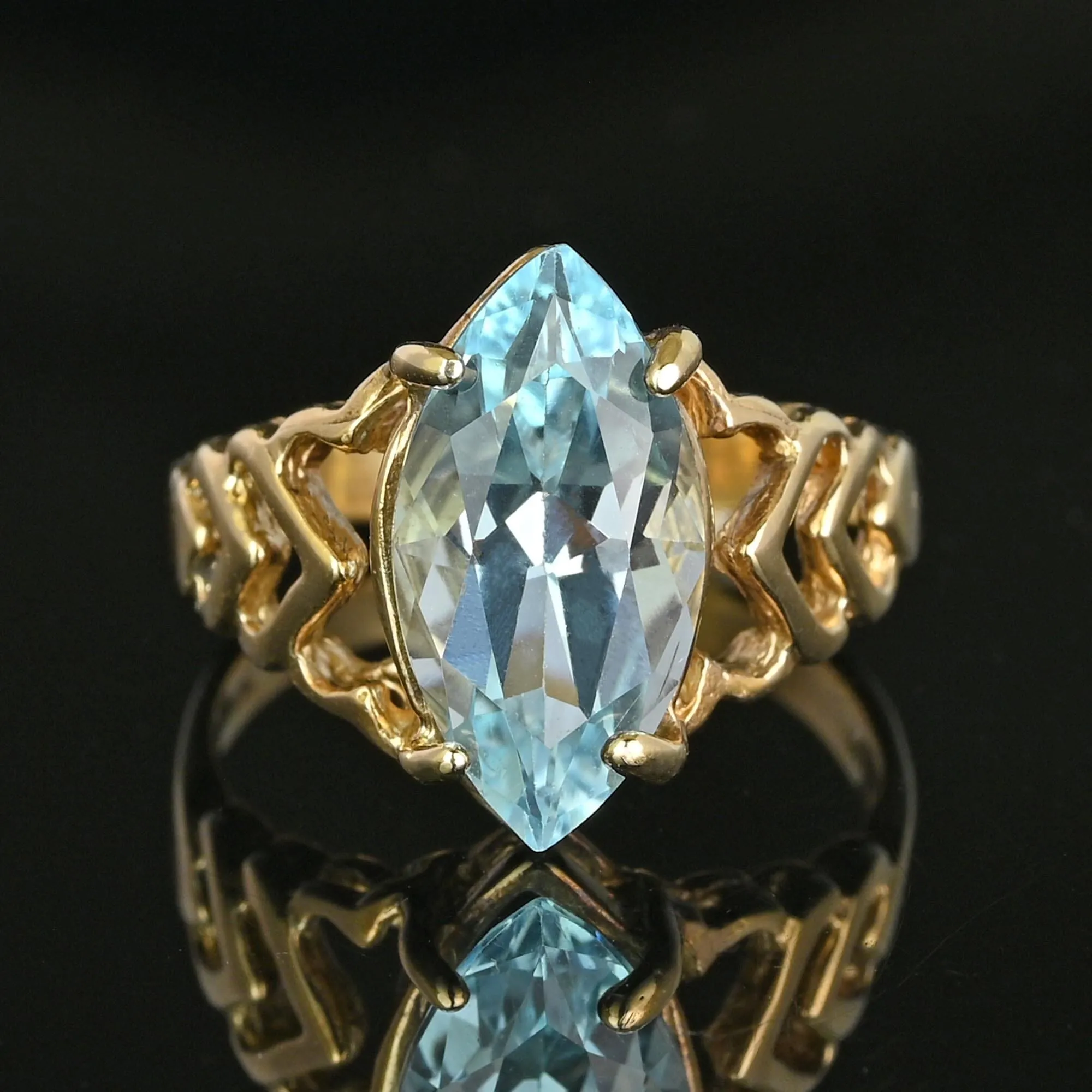 Vintage 3.75 Carat Marquise Cut Blue Topaz Ring in Gold