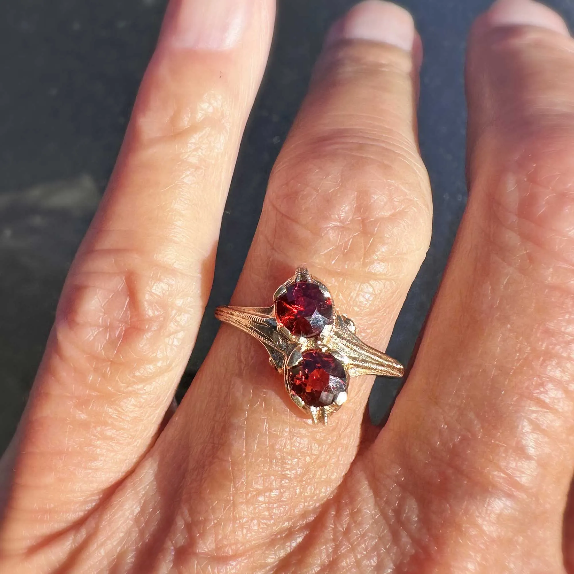 Vintage Gold Toi et Moi Rhodolite Garnet Ring