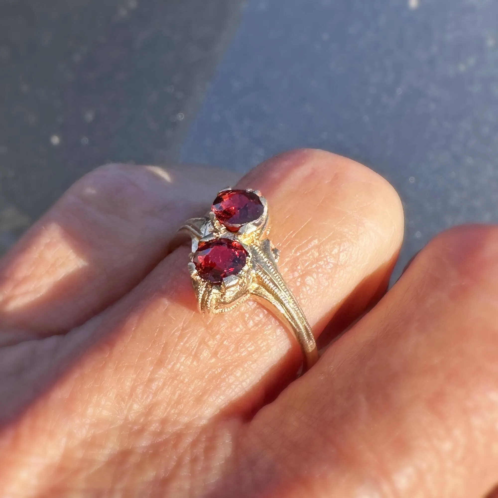 Vintage Gold Toi et Moi Rhodolite Garnet Ring