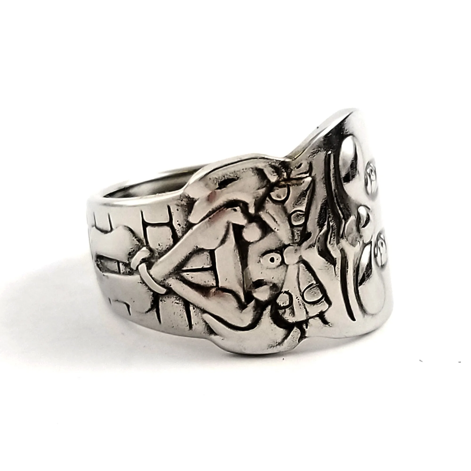 Vintage Humpty Dumpty Stainless Steel Spoon Ring