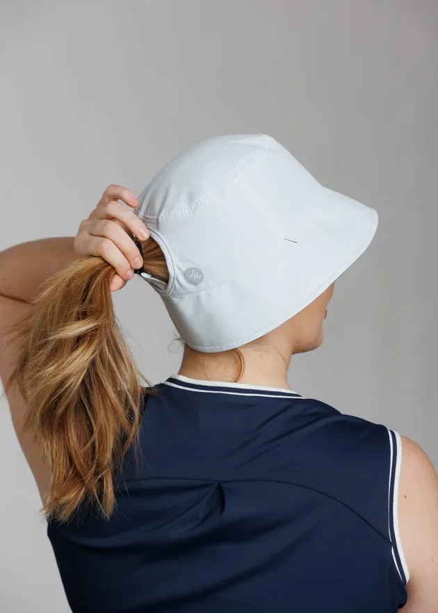 Women's High Ponytail Tech Bucket Hat | White